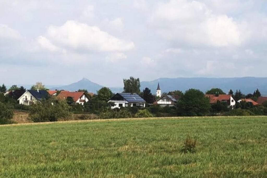Kleines Haeuschen Zum Wohlfuehlen Apartamento Balingen Exterior foto
